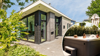 Modern Natuurlodge Wellness with large windows and inset of guests relaxing in a private outdoor spa hot tub.