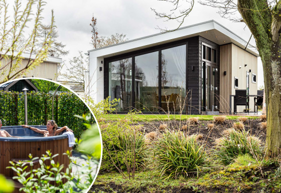 Nature Lodge Wellness en Park Westerkogge, Países Bajos, con lodge moderno y personas en un jacuzzi exterior.