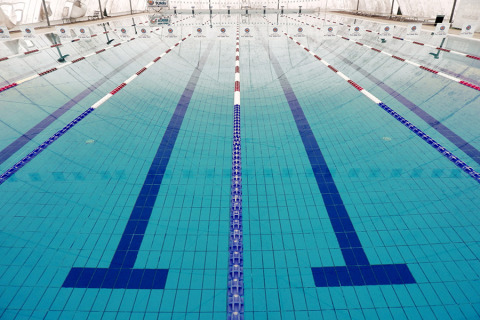 Clear view of a swimming pool at Camping Pra'delle Torri holiday park in Veneto, Italy.