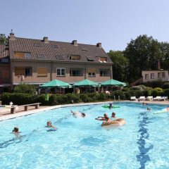 Buitenzwembad - Vakantiepark Bonte Vlucht, Doorn, Utrecht