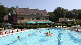 Buitenzwembad - Vakantiepark Bonte Vlucht, Doorn, Utrecht