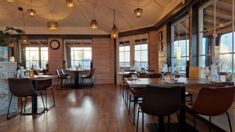 Restaurante interior - Marina Parcs Lelystad - Lelystad, Flevoland, Países Bajos