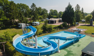 Piscina al aire libre - _t Schuttenbelt - Enter, Overijssel, Países Bajos.