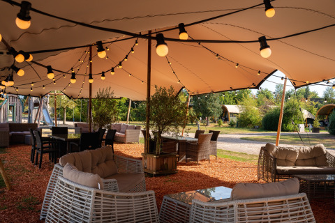 Restaurant en terrasse - _t Schuttenbelt - Enter, Overijssel, Pays-Bas