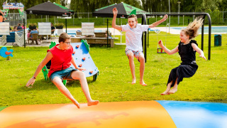 Cama elástica exterior - Scherpenhof - Terwolde, Güeldres, Países Bajos