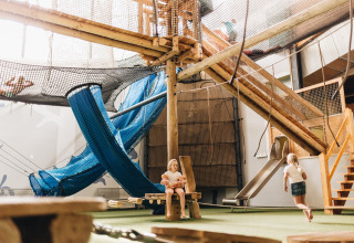 Parque infantil cubierto - Beerze Bulten - Beerze, Overijssel, Países Bajos