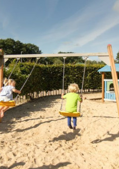 Parque infantil - De Witte Berg - Ootmarsum, Twente, Países Bajos