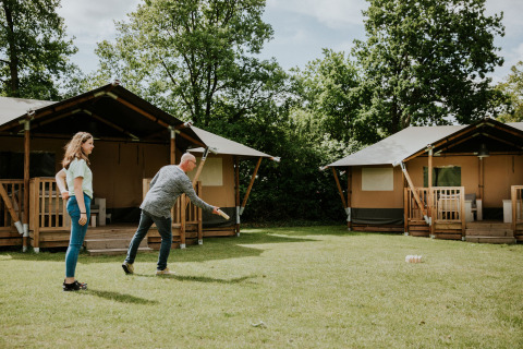 Bocce nelle tende safari - Camping Si-Es-An - Balkbrug, Overijssel, Paesi Bassi