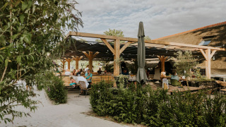Terraza del restaurante - Camping Si-Es-An - Balkbrug, Overijssel, Países Bajos