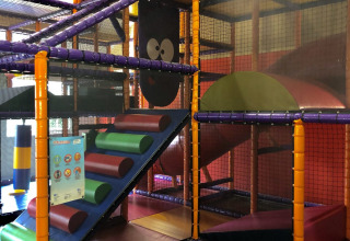 Parco giochi al coperto - Camping _t Veld - Rheeze, Overijssel, Paesi Bassi