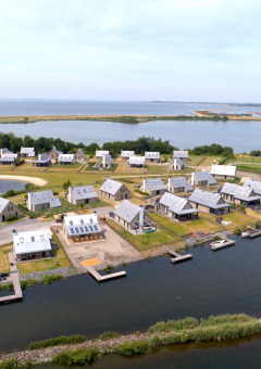 Overzicht park vanaf lucht - Waterrijk Oesterdam - Tholen, Zeeland, Nederland