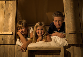 Enfants dans la tente vide safari - Eigen Wijze - Bant, Flevoland, Pays-Bas