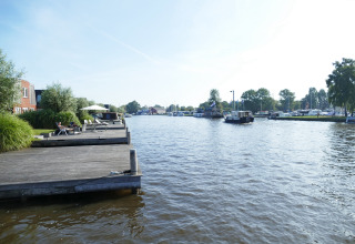 Sfeerfoto water en haven - Tusken de Marren - Akkrum, Friesland, Nederland