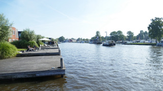 Cuadro atmosférico agua y puerto - Tusken de Marren - Akkrum, Frisia, Países Bajos