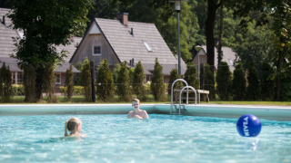 Piscina al aire libre - Hof van Salland - Hellendoorn, Overijssel, Países Bajos