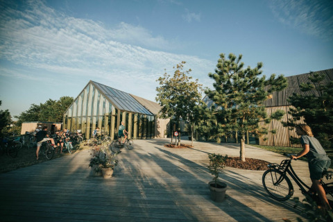 Parque catering desde el exterior - De Klepperstee - Ouddorp, Zelanda, Países Bajos