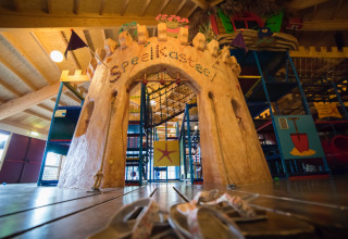 Speelkasteel _ indoor playground - De Zandstuve - Rheeze, Overijssel, Netherlands