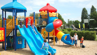 Parque infantil - Duinhoeve - Udenhout, Zelanda, Países Bajos