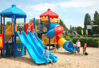 Parque infantil - Duinhoeve - Udenhout, Zelanda, Países Bajos