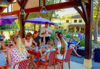 Ristorante per gli ospiti 2 - Better Off parco vacanze La Draille - Souillac, Dordogna, Francia