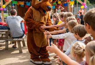 Animación y mascota - Camping Petit Suisse - Manhay, Luxemburgo, Bélgica