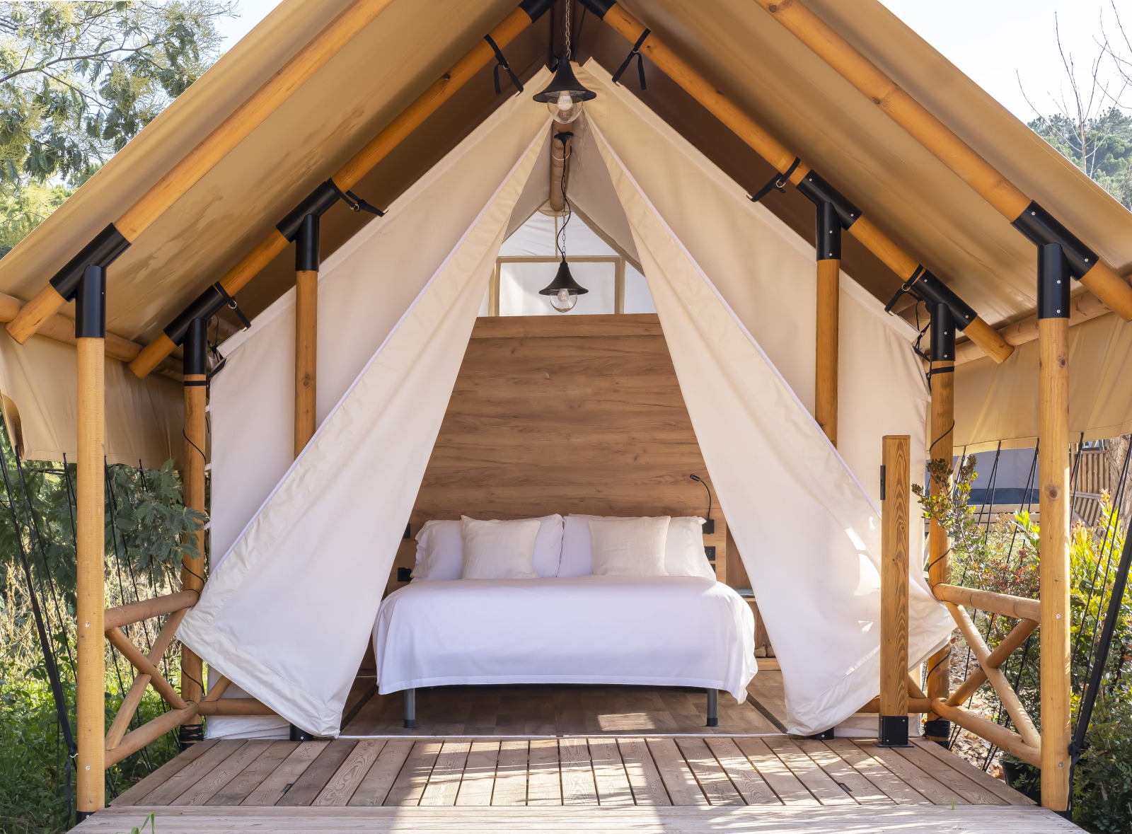 Glamping Couple