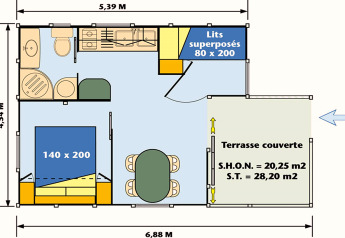Grundriss eines Bungalows für 4 Personen auf Camping Rocagrossa in Spanien mit Terrasse und zwei Schlafzimmern.