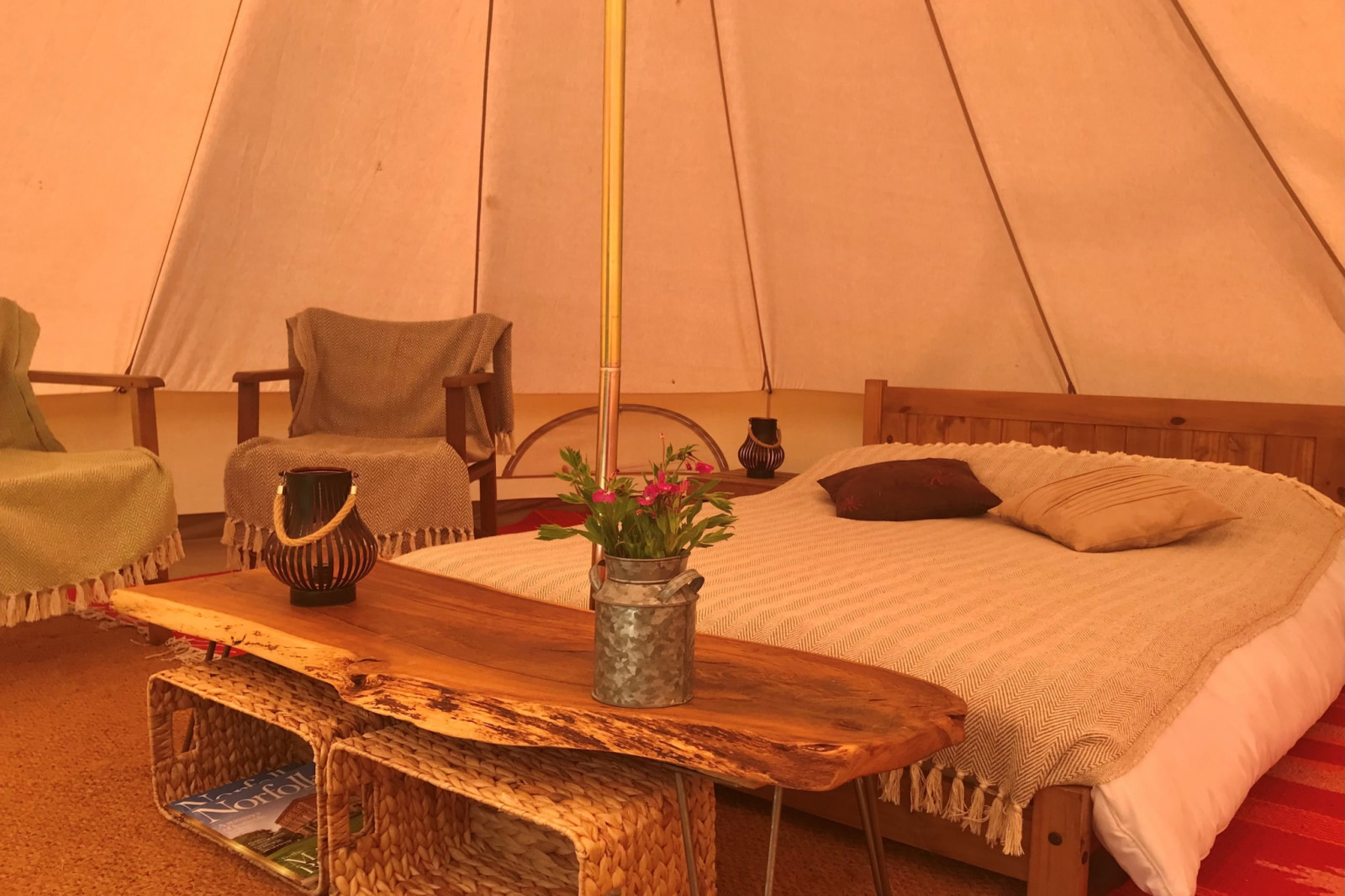 Bulrush Bell Tent
