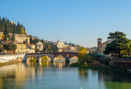 Puente en Verona, Italia