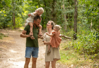 Familia en el bosque - Soof Heuvelrug - Rhenen, Utrecht, Países Bajos