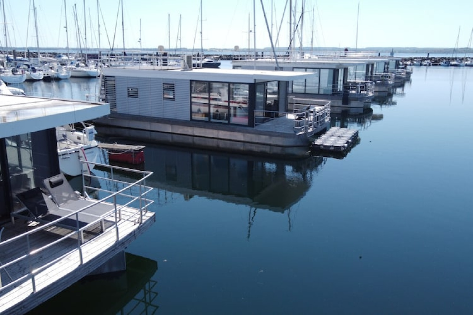 Hausboot Familiy & Friends LP 1