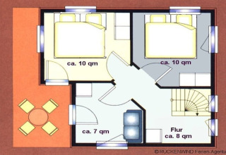Plan d’un houseboat avec deux chambres de 10 m², un salon de 7 m², un couloir de 8 m² et une terrasse.