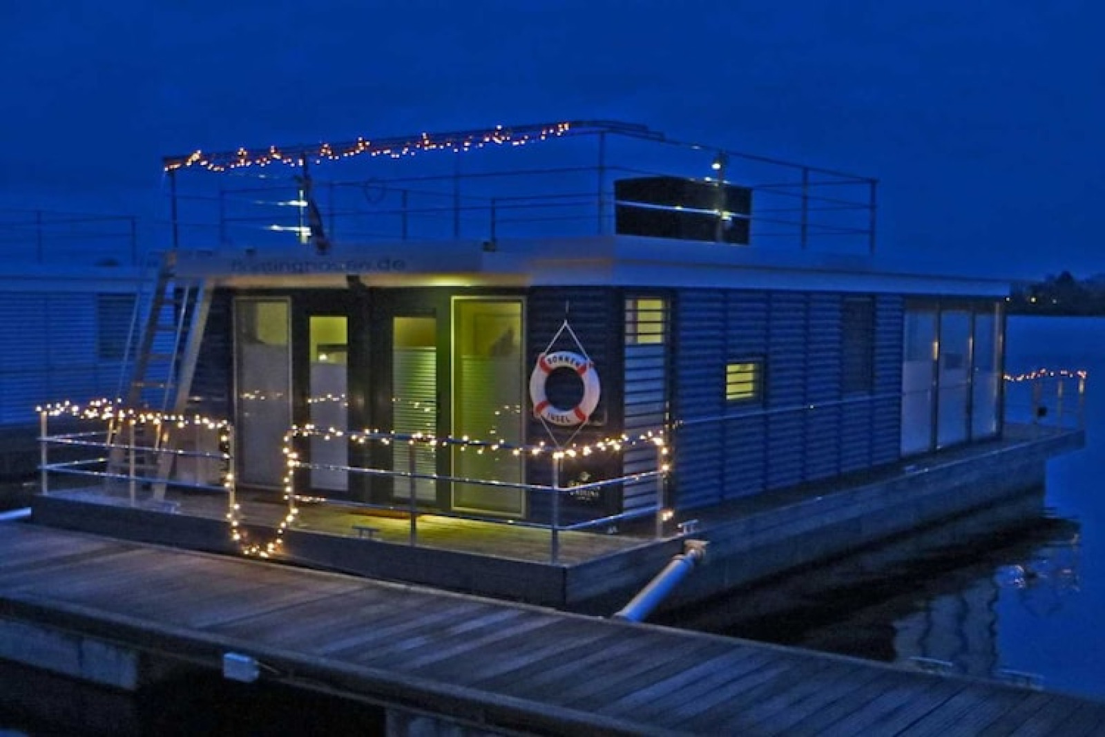 Floating 44 / Boot 2 / 3 Personen