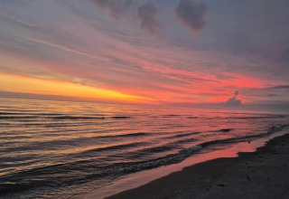 Splendido tramonto sul mare visto dalla spiaggia della casa vacanza 6 persone a Fanø, Danimarca.