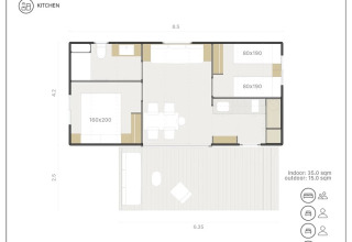 Plattegrond van de tiny house 'Mobil Home Family' bij Wecamp Cala Montgó met slaapkamers, terras en voorzieningen.