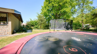 Trampolín - Villatent - Cubo de Bronce - Meppen, Drenthe, Países Bajos