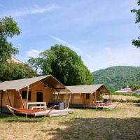 Tenten met uitzicht - Villatent - camping la garenne - Saint-Laurent-du-Pape, Ardèche, Frankrijk