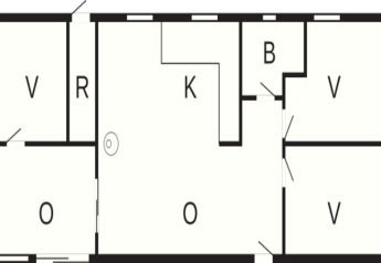 Planimetria di una casa vacanze per 6 persone a Pandrup, Danimarca, con camere, cucina e soggiorno.