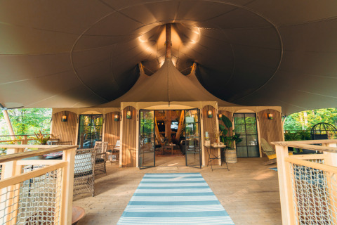 Stilfuld safariteltsindkvartering på Vacanze col Cuore: Chianti Glamping Resort midt i toscanske omgivelser.