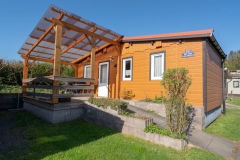 Moderne glamping- of campingaccommodatie bij Camping Hetzingen - Stacaravans in Noordrijn-Westfalen, Duitsland.