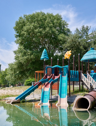 Water playground - Villatent - camping le lac bleu - Doussard, Drôme, France