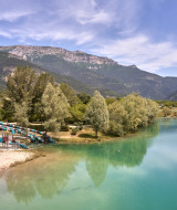 Vista al lago y a la montaña - Villatent - camping le lac bleu - Doussard, Drôme, Francia