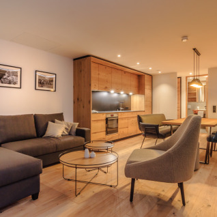 Modernes Glamping im Wirthshof Resort – Premium Chalet am Bodensee mit stilvoller, gemütlicher Einrichtung.