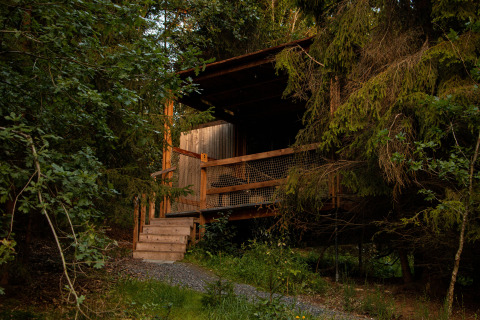Cabaña de madera en el bosque, Nutchel - Lodges en las Ardenas, Bélgica, alojamiento de glamping.