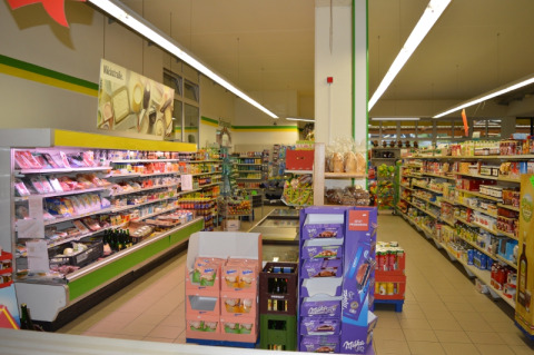 Interior of a supermarket at Terrassencamping Ossiacher See - Stacaravans Karinthië for camping in Austria.