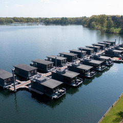 Casas flotantes en el lago - Marina Mookerplas - Alquiler de casas flotantes - Middelaar, Limburgo, Países Bajos