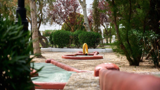 Minigolf  - Camping Nautic Almata - Castelló d’Empuries, Costa Brava, Spanje