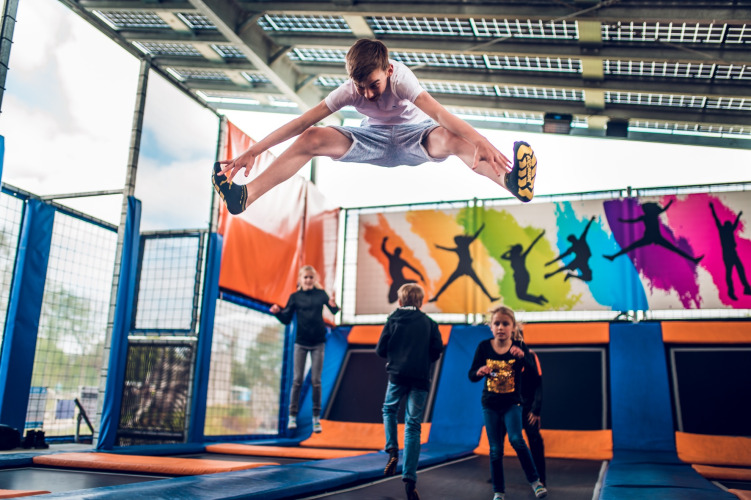 Trampolinpark - Ackersate Villatent - Voorthuizen, Gelderland, Niederlande