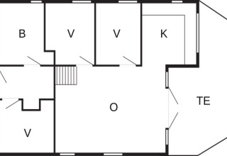 Plano de una casa vacacional en Sydals, Dinamarca, con dormitorios, baño, cocina y terraza señalados.