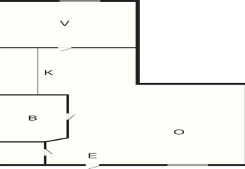 Grundriss eines 4-Personen-Ferienhauses in Nösund, Schweden, mit beschrifteten Räumen wie Wohnzimmer, Bad und Küche.